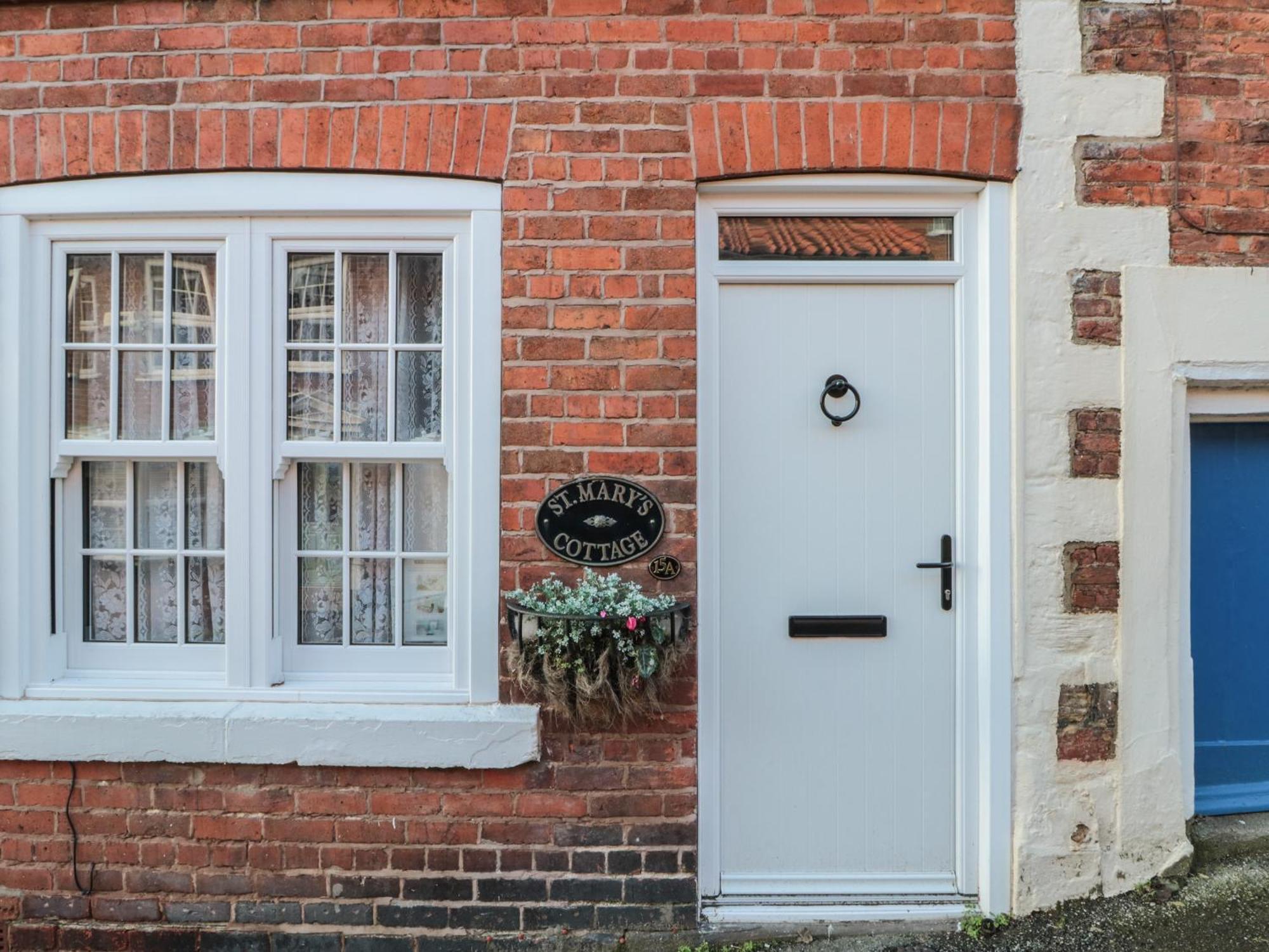 St Mary'S Cottage Scarborough Exterior photo